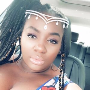 Meet your Posher, Marie